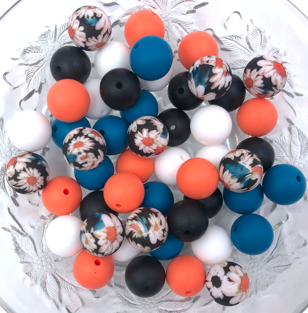 White Daisy Silicone Bead Mix,  50 or 100 BULK Round Silicone Beads