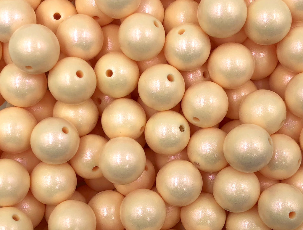 15mm Vanilla Opal Silicone Beads