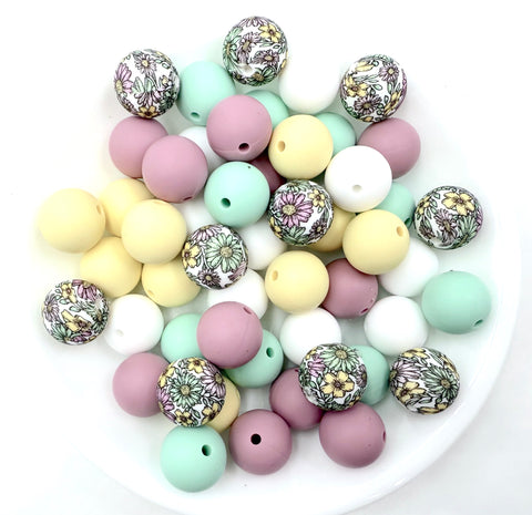 Pink, Mint & Yellow Daisy Print Silicone Bead Mix--White, Butter Yellow, Mint, Mauve