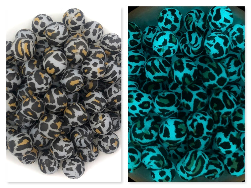 15mm Cheetah Print Glow in the Dark Silicone Beads