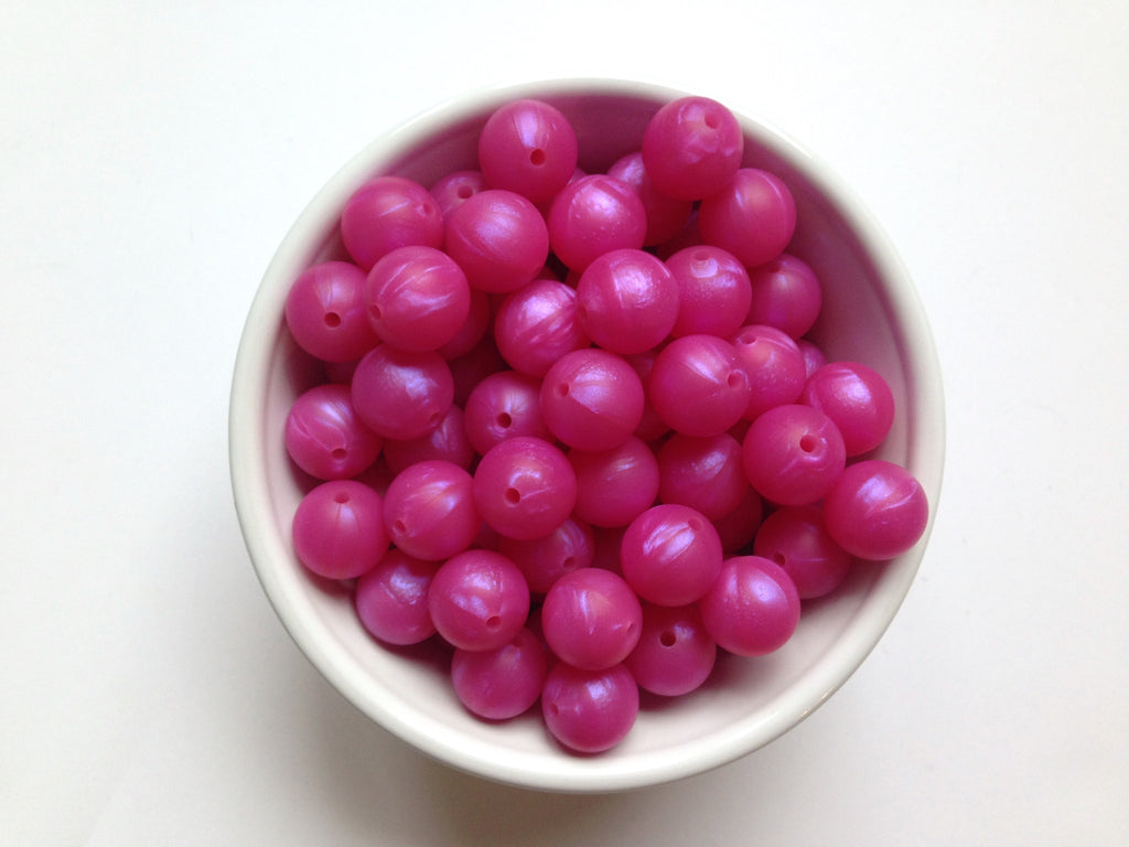 15mm Metallic Hot Pink Silicone Beads
