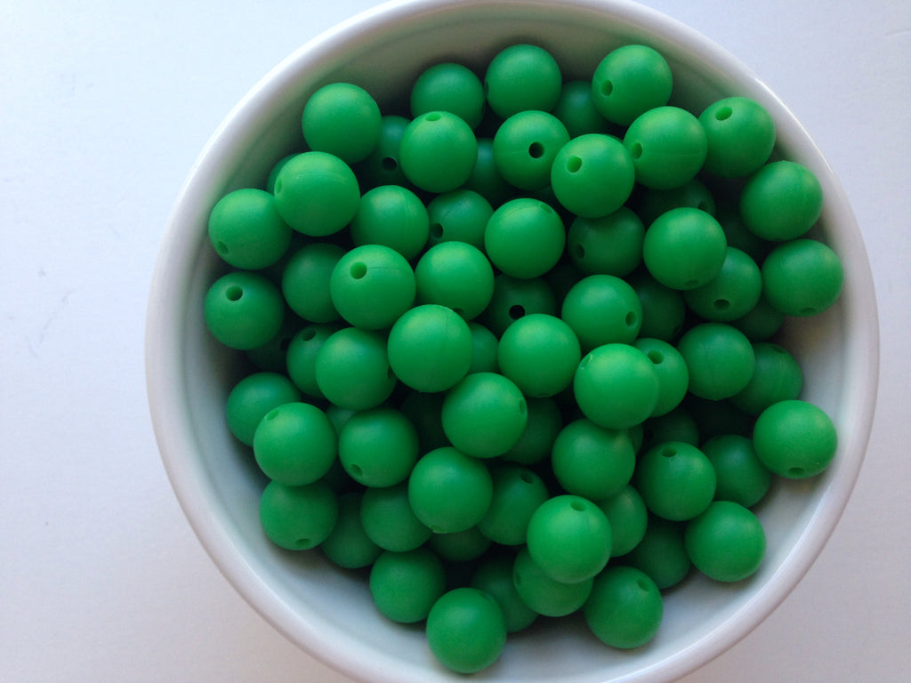 12mm Kelly Green Silicone Beads
