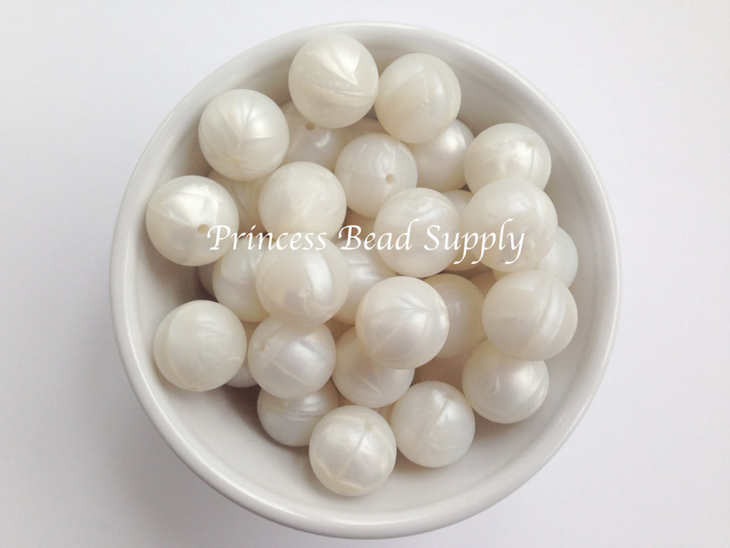 19mm Metallic White Silicone Beads