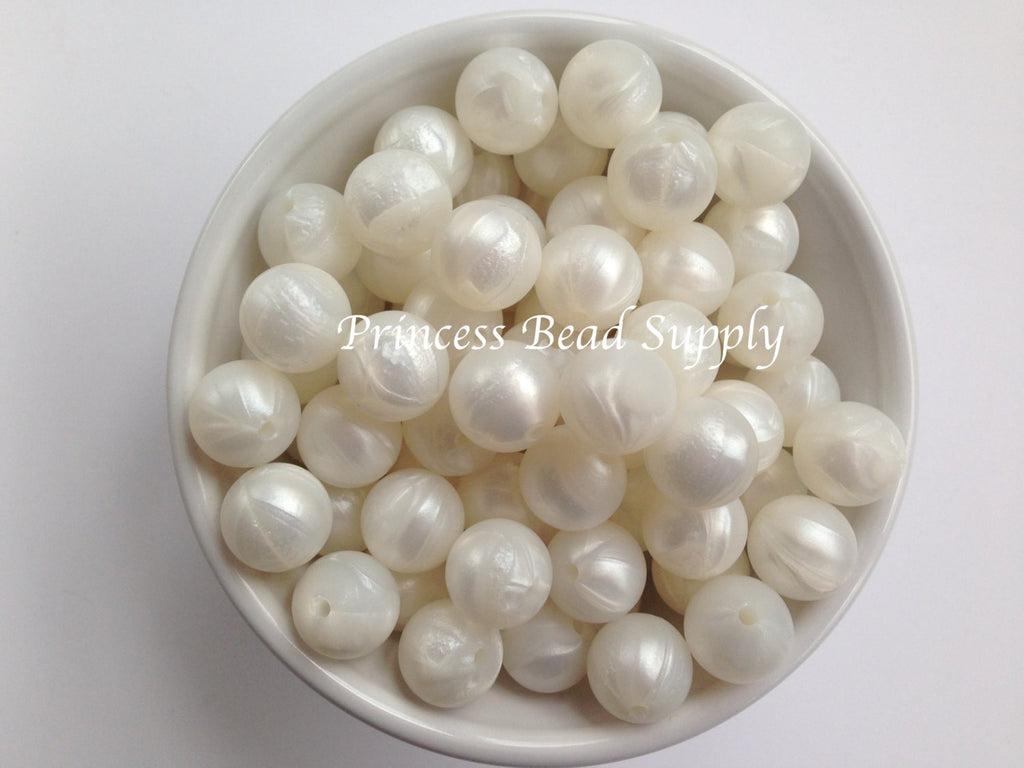 15mm Metallic Pearl White Silicone Beads